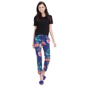 Banana Republic Pants - {Banana Republic} Floral Print Avery Fit Crop Pant Banana Republic Pants - {Banana Republic} Floral Print Avery Fit Crop Pant